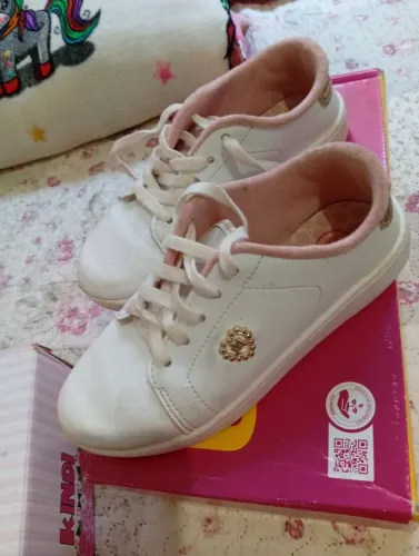 Tênis feminino infantil