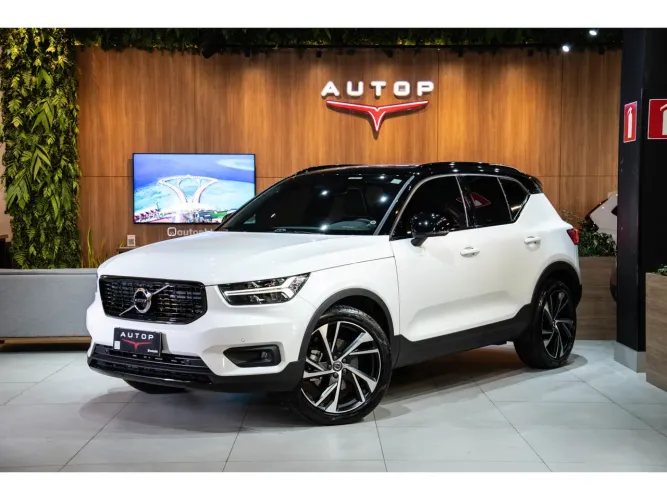 Volvo XC40 T-5 R-design 2.0 252cv AWD 2019
