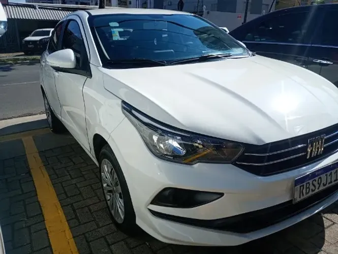 Fiat Cronos Drive 1.3 8V Flex 2025