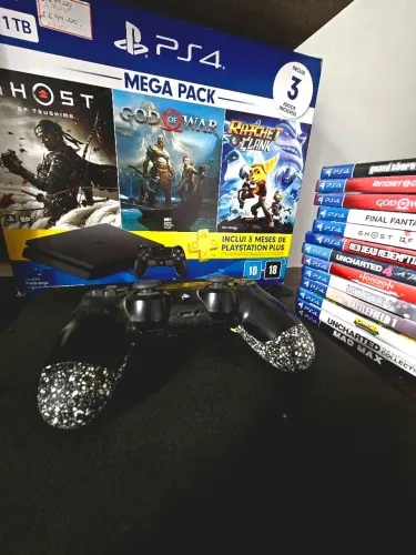 Playstation 4 com 1 TB caixa original + 13 jogos + controle original