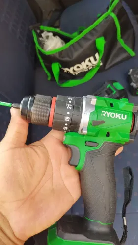 Furadeira e parafusadeira impacto