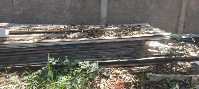 VENDO TELHAS ZINCO USADAS 20,00 O METRO
