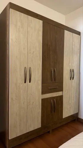 Guarda roupa