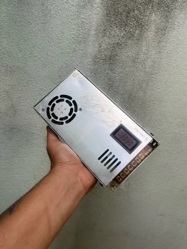 Fonte chaveada 90A