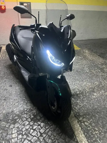 Yamaha Xmax 250 2022