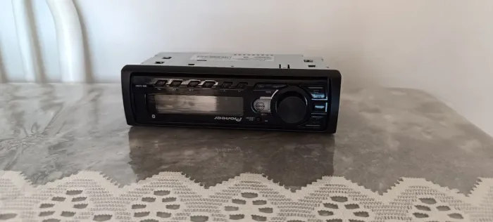 Som Pioneer carro