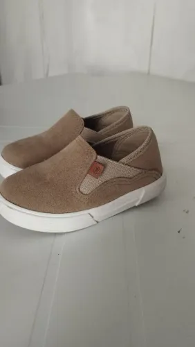 Vendo sapato infantil masculino 