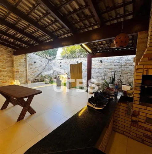 Casa à venda Cidade Vera Cruz Aparecida de Goiânia 3 quartos, 1 suíte, 299 m²
