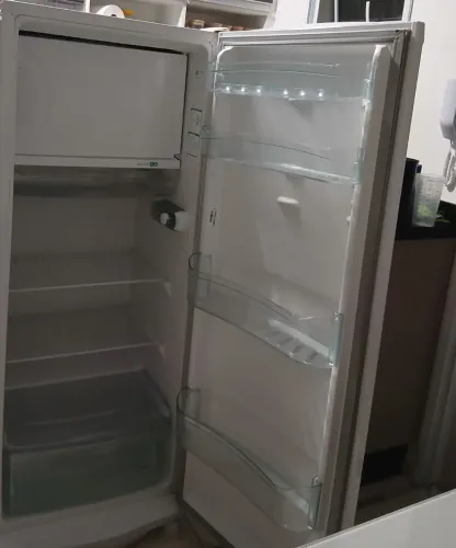 Geladeira Consul 275L