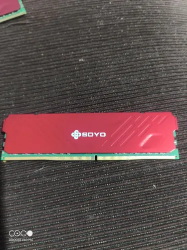Memória RAM SOYO Gamer (Com Dissipador Vermelho) - No Estado