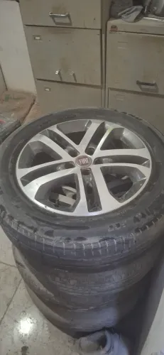 Jogo de roda 17 da fiat toro