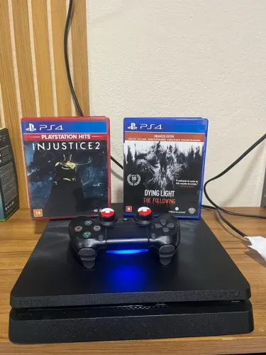 PlayStation 4 - 1TB