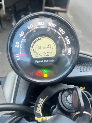 Royal Enfield Scram 411, moto comprada 0 km em novde 2023.