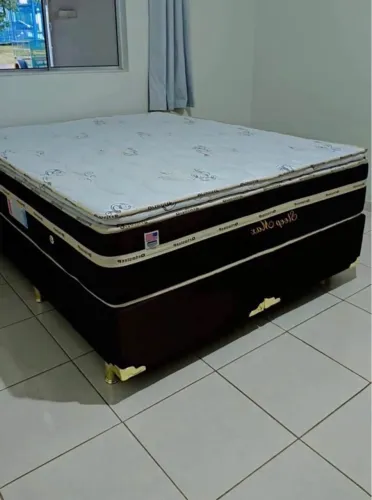 Cama Queen