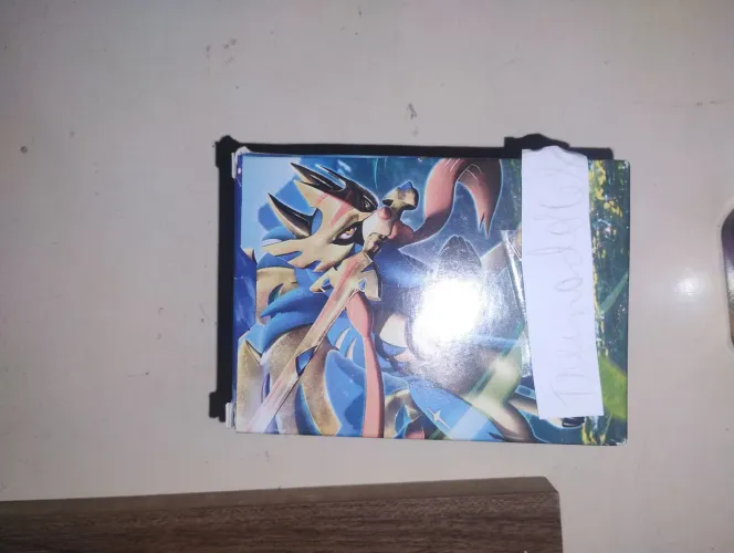 Caixa com somente cartas de treinadores pokémon 