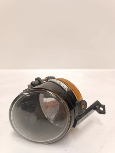 Farol de Neblina Lado Direito Volkswagen Up | 2014 À 2021 - Usado/Original