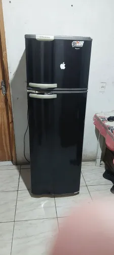 Geladeira Electrolux DC33 Gelo Seco