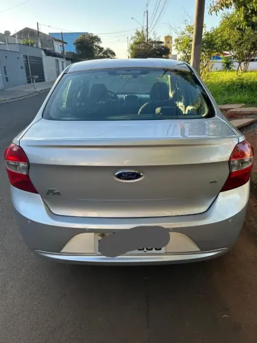 Ford KA+ Sedan 1.5 16V Flex 4P 2015