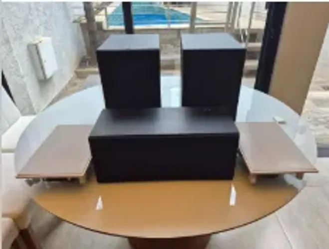 Kit Caixas Home Theater AAT (2 Bookshelf BSF-100 + Central C140 + 2 Arandelas LR-E100)