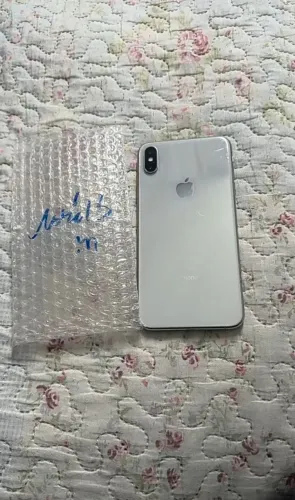 iPhone xs max 64gb, branco