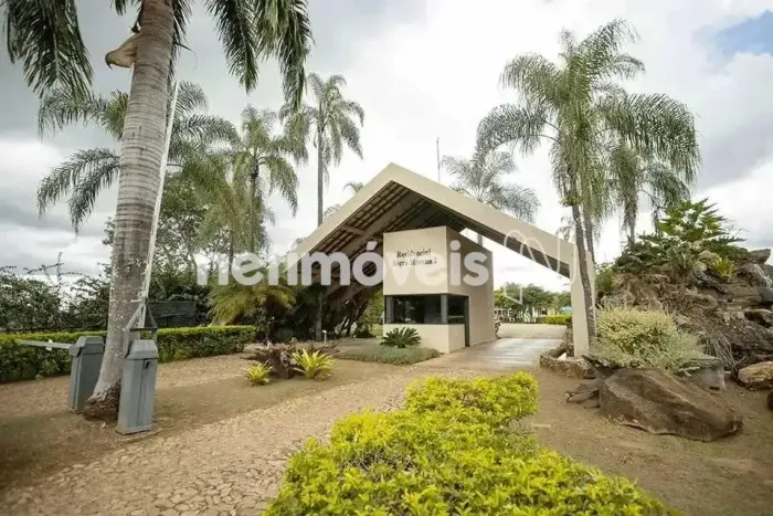 Maravilhosa casa em condominio