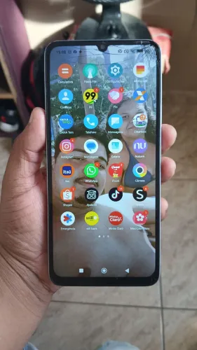 POCO C65 128GB & 6GB DE RAM leia a descrição