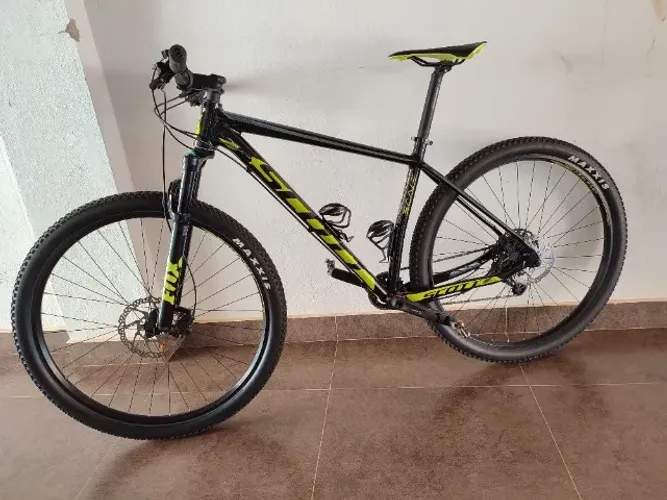 BICICLETA SCOTT SCALE 950