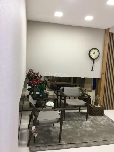 Sala Comercial em Centro - Campos dos Goytacazes
