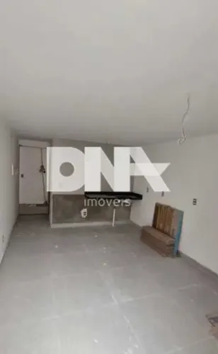 Flat : / Residencial / Intermares