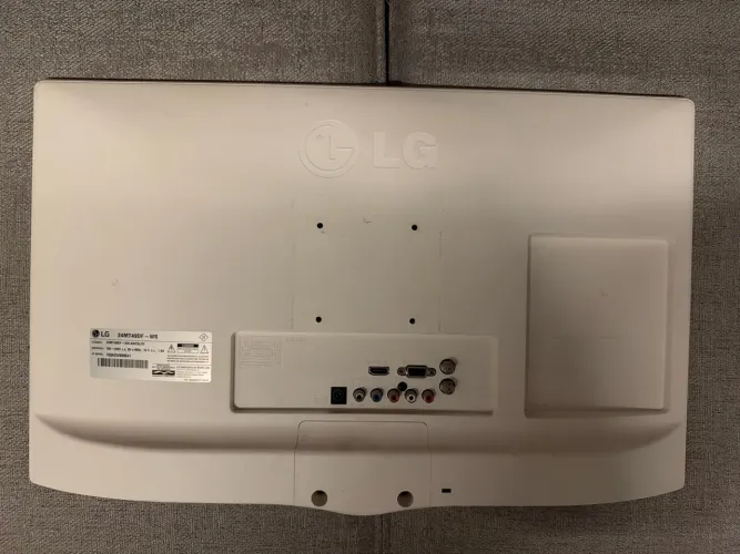 MONITOR LG - 24 POLEGADAS