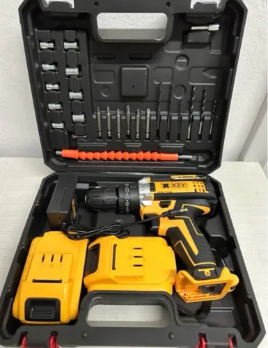 Vendo maleta de furadeira completa