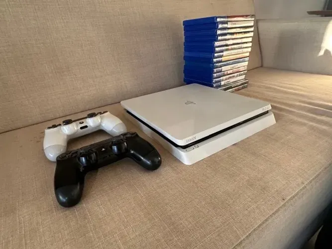 Playstation - Ps4 + volante Longitech 