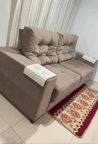 Sofá retrátil