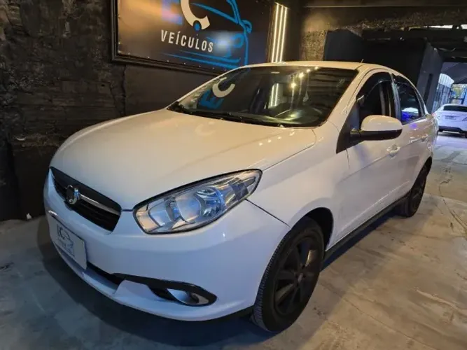 Fiat Grand Siena Attrac. 1.4 EVO F.flex 8V 2013