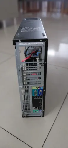 Gabinete Dell Optiplex 7010
