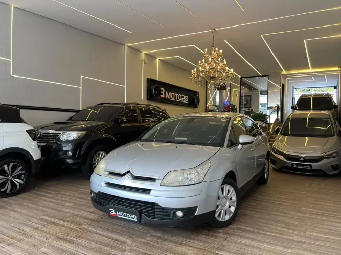 Citroen C4 GLX 2.0 Flex 16V 5P Aut. 2012