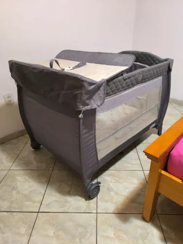 Berço BURIGOTTO R$300,00 ligar para *