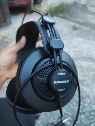 Fone de ouvido Samsaon SR850