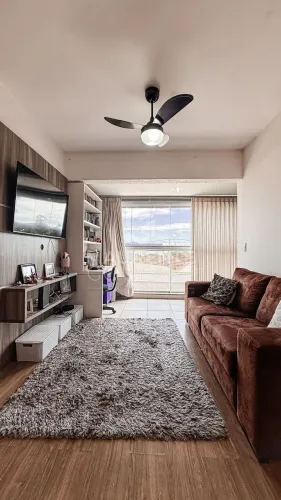 Apartamento com 2 dormitórios na Praia Comprida