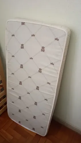 Berço infantil .