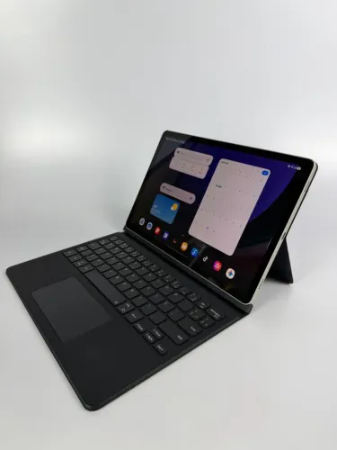 Galaxy Tab S9 5G 12GB 256GB + Teclado Samsung + Caixa
