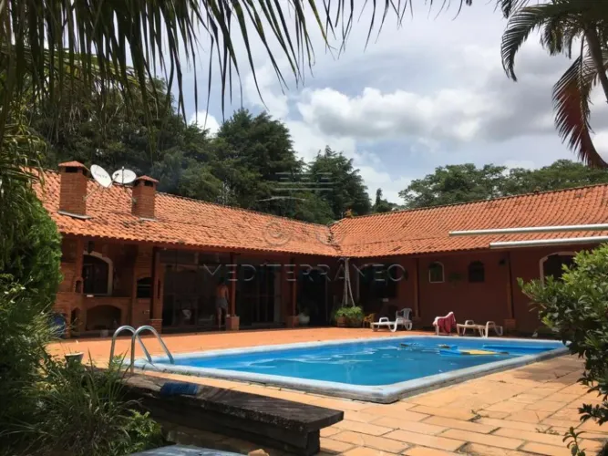 CHÁCARA À VENDA - CABREUVA/SP