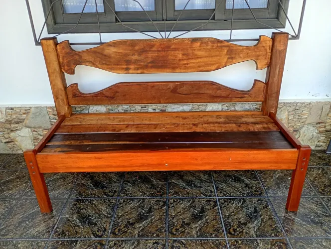 Banco rústico de madeira itaúba