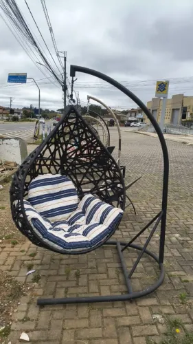 Balanço em fibra sintética