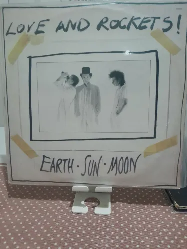 Love and rockets Earth sun moon lp