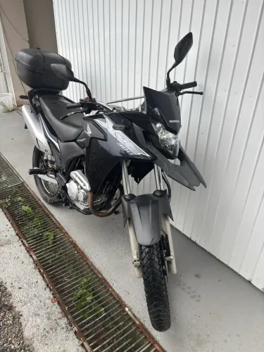 XRE 300