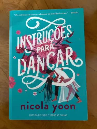 Livro ?Instruções para dançar?