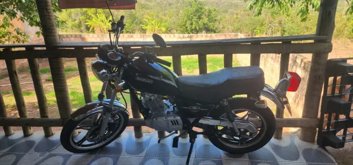 INTRUDER 125 A MAIS ZERA PRA PESSOAS EXIGENTES 