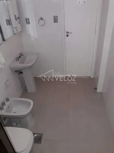 Apartamento : / Residencial / Santa Teresa