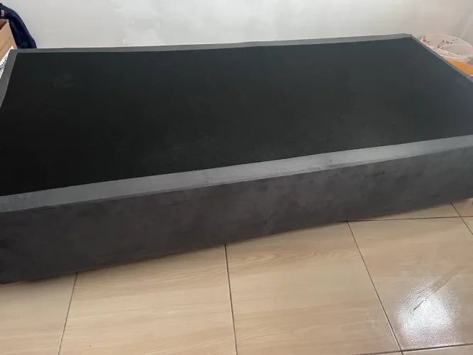 Baú para colchão de solteiro